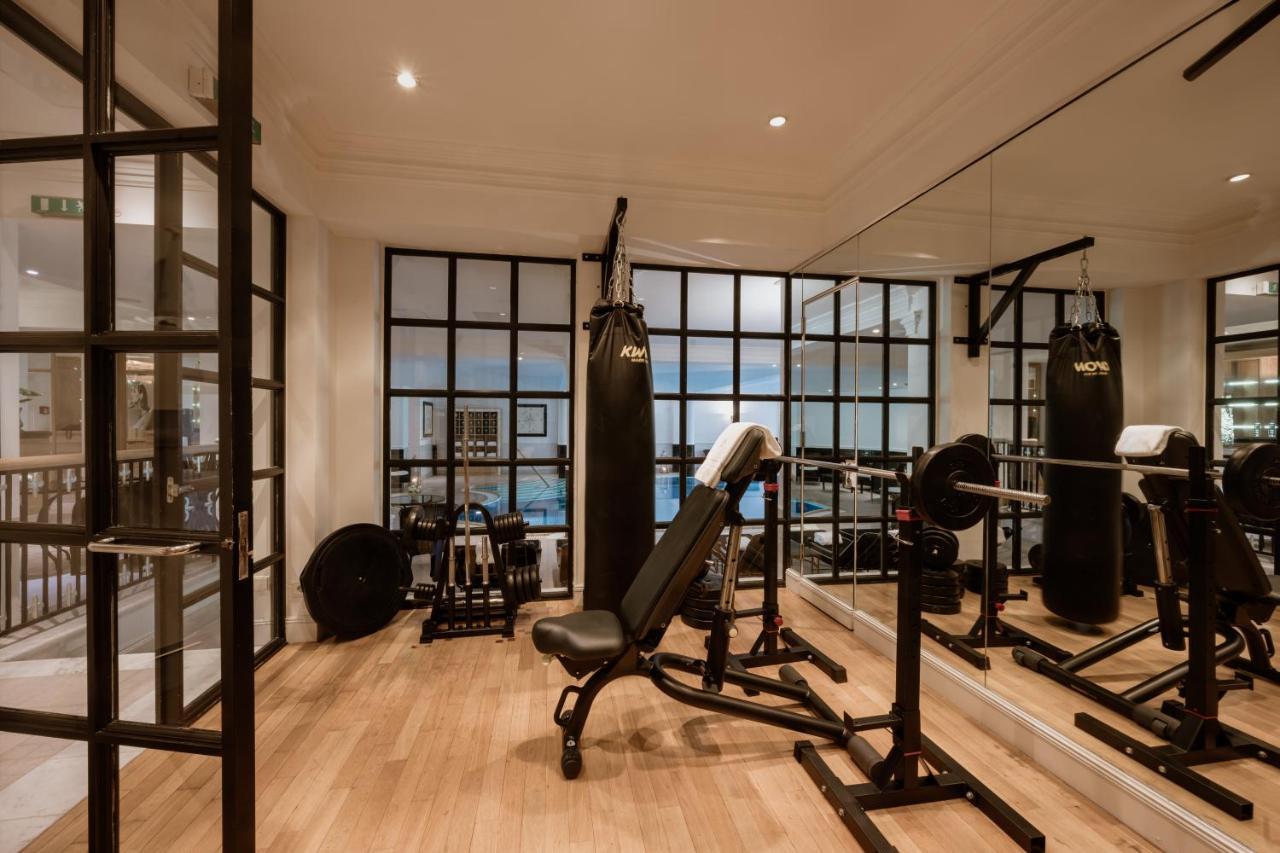 Schlosshotel Berlin Zewnętrze zdjęcie The gym at The Ivy Collection