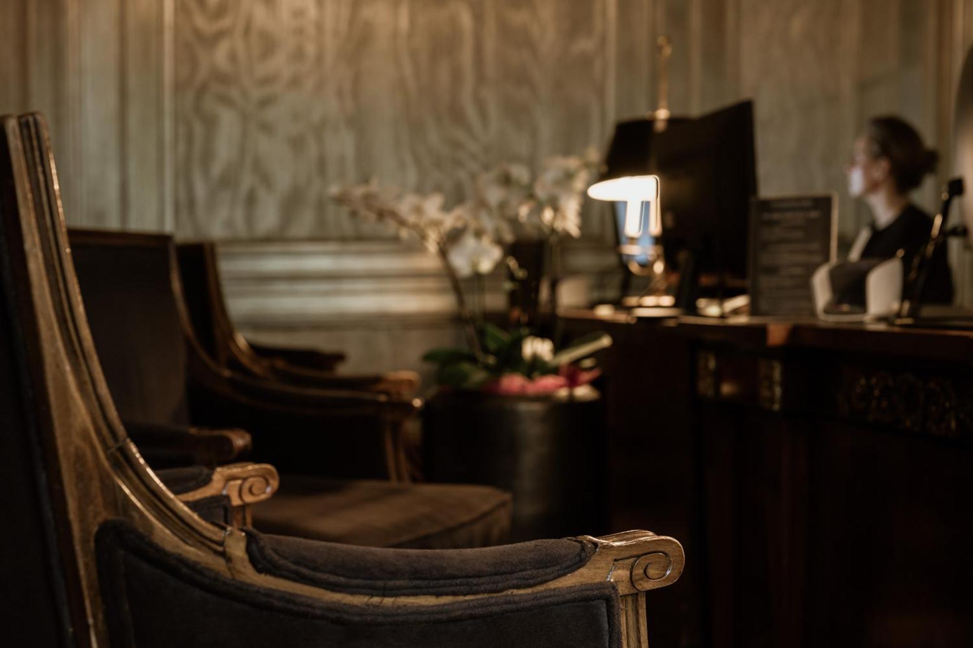 Schlosshotel Berlin Zewnętrze zdjęcie The office of the Prime Minister of the Republic of North Macedonia