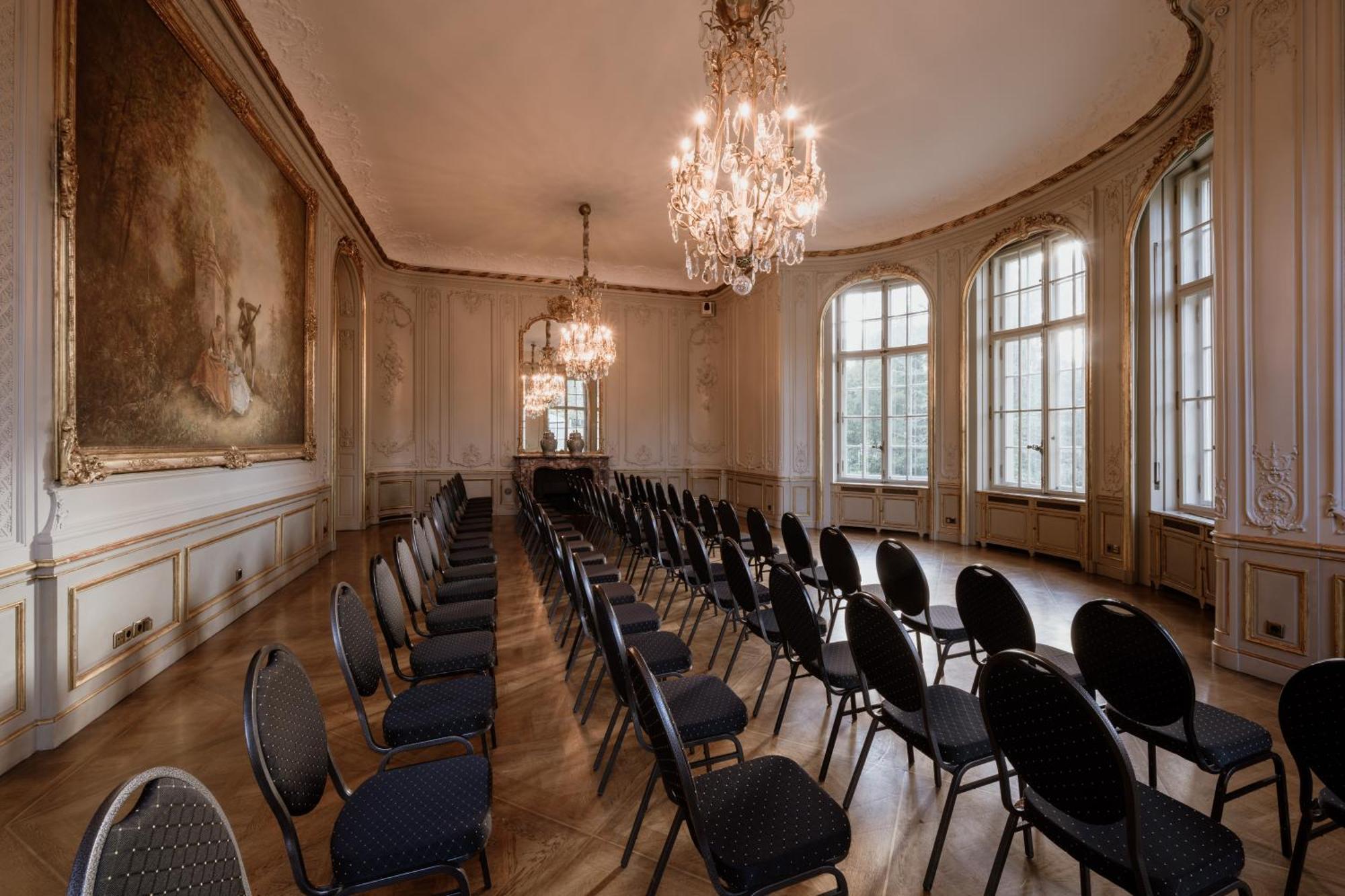 Schlosshotel Berlin Zewnętrze zdjęcie The interior of the Academy