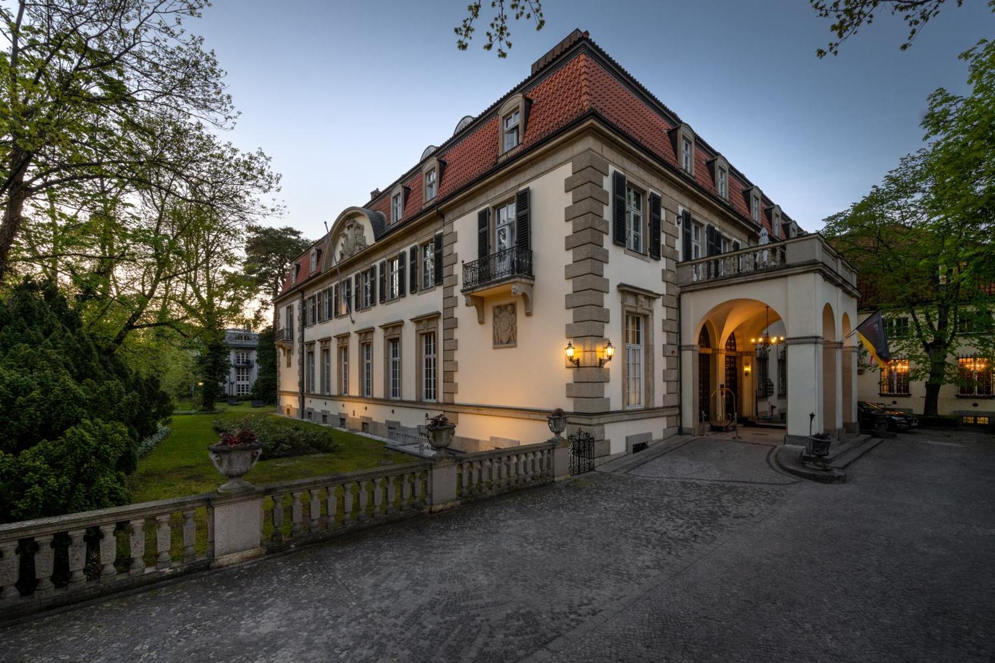 Schlosshotel Berlin Zewnętrze zdjęcie Villa Weißhaus